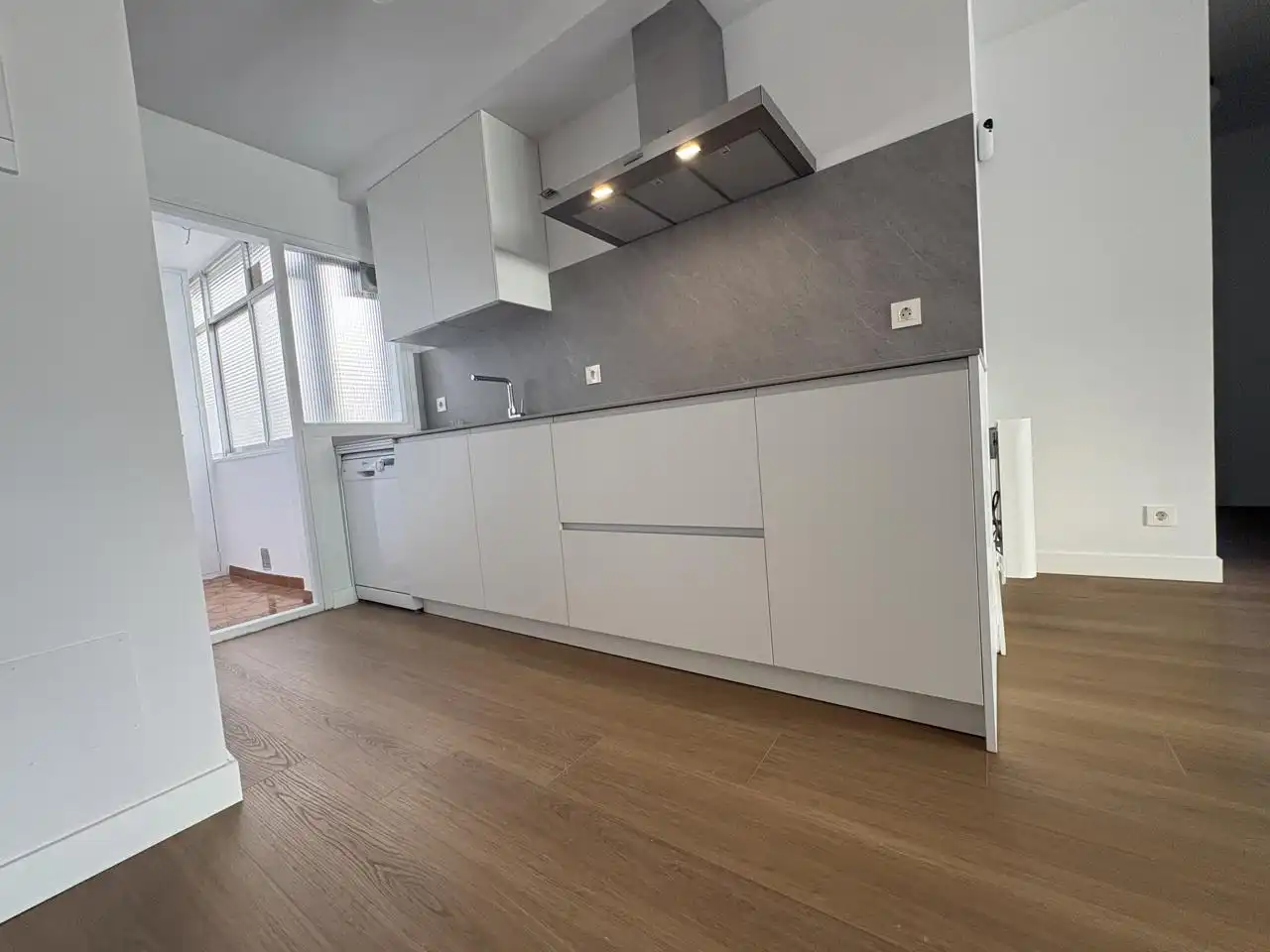 Küche von Wohnung zur Miete in Madrid mit Klimaanlage und Heizung