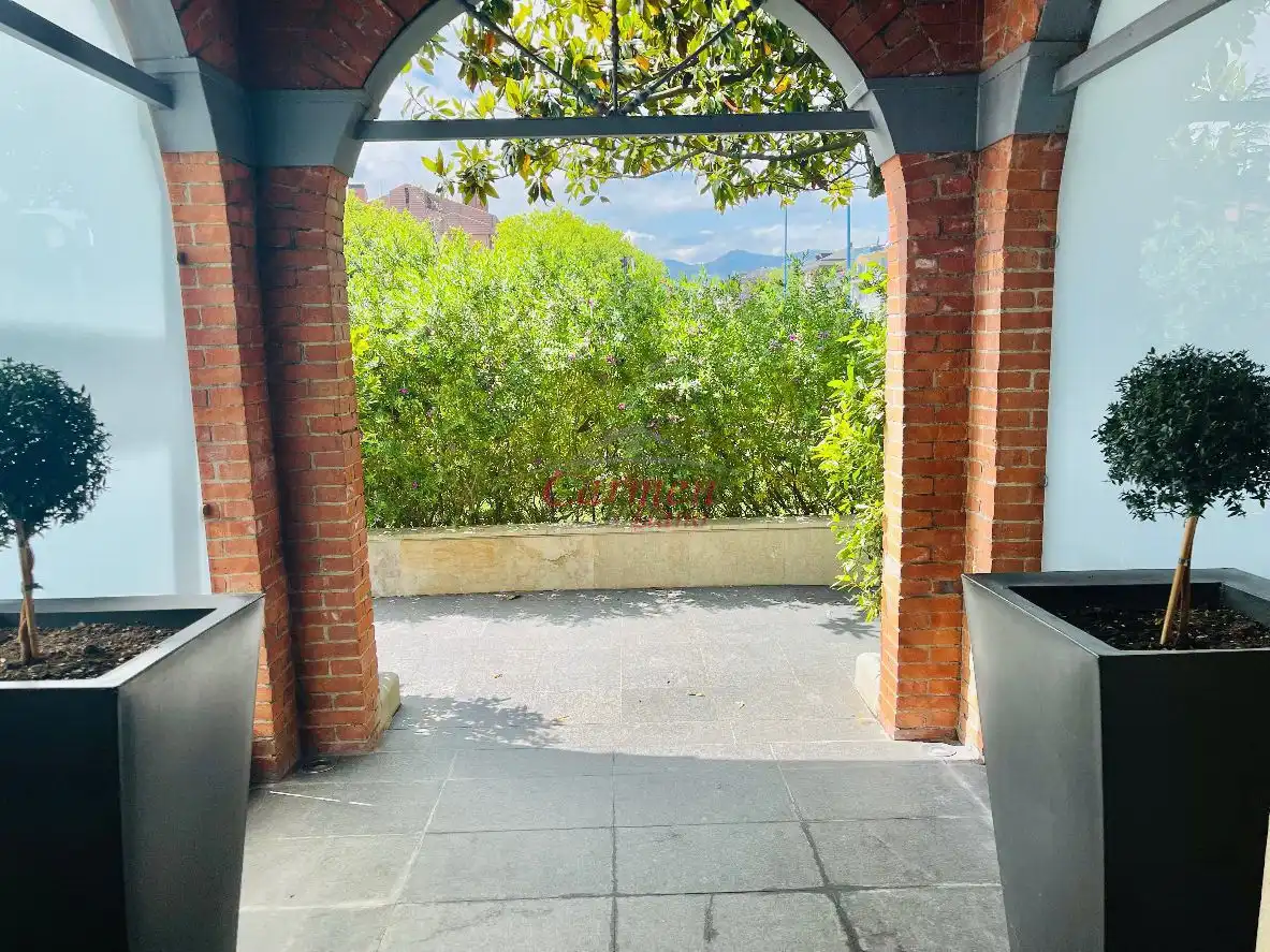 Terraza de Dúplex en venta en Getxo  con Trastero, Internet y Piscina comunitaria