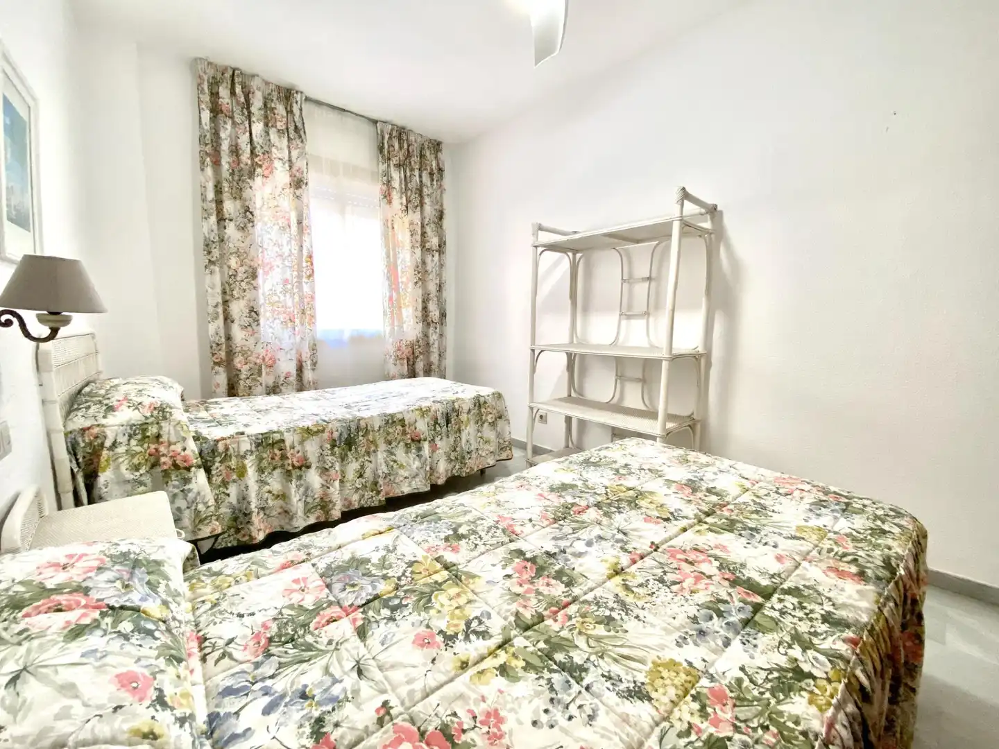 Bedroom of Flat for sale in Fuengirola  with Storage room and Community pool