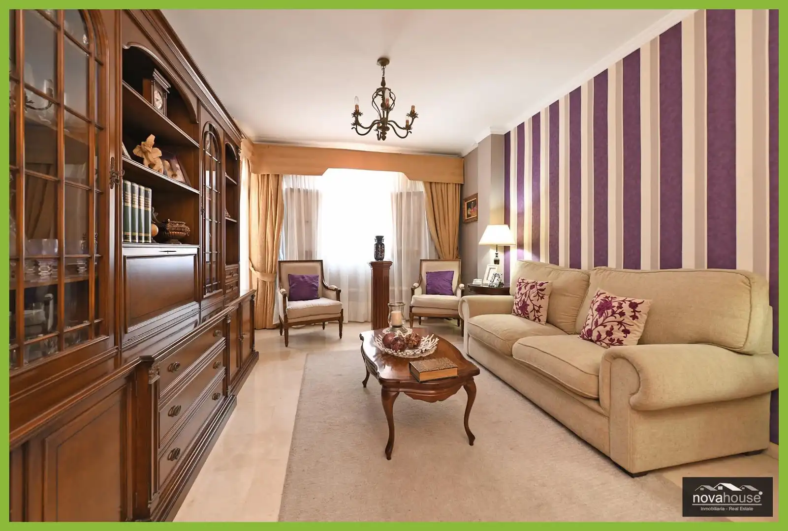 Sala de estar de Casa o chalet en venta en Málaga con Aire acondicionado, Terraza y Trastero