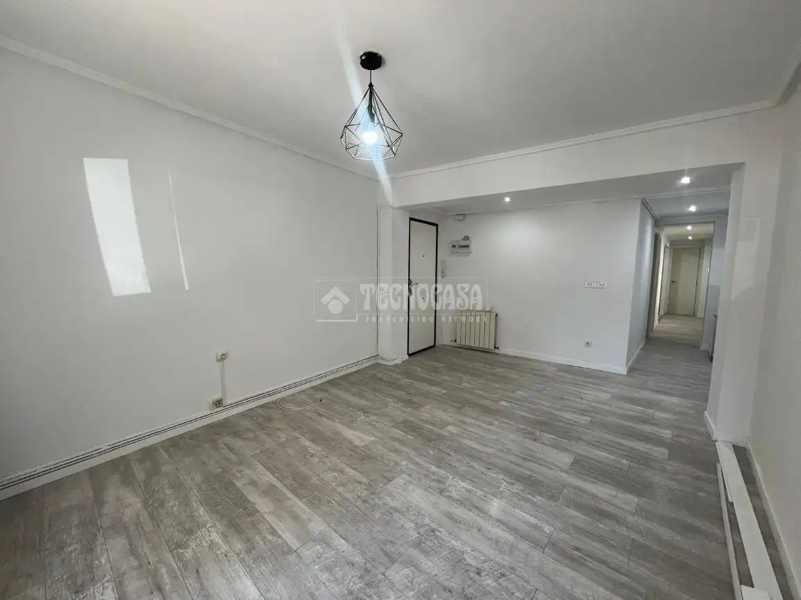 Flat for sale in Zaragoza  with Heating and Terrace