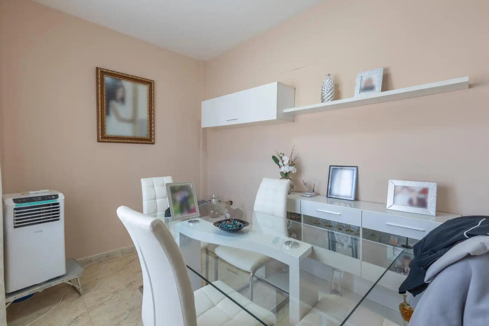 Esszimmer von Einfamilien-Reihenhaus zum Verkauf in Chauchina mit Abstellraum und Balkon