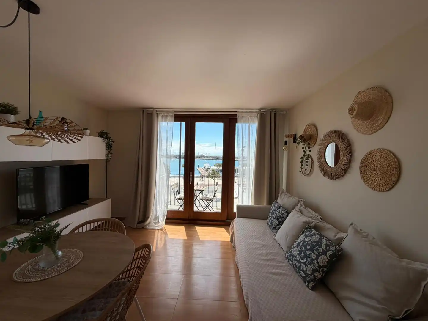 Sala d'estar de Apartament en venda en Cambrils amb Aire condicionat, Calefacció i Parquet