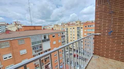 Photo 3 of Flat for sale in Plaza Roma, Gamonal - San Bruno - G9, Burgos Capital