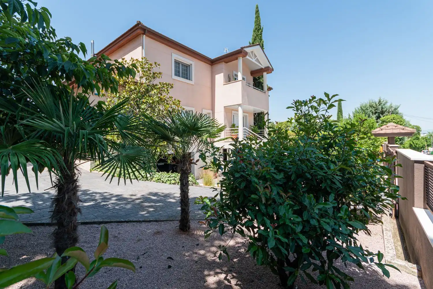 Exterior view of Houses for sale in Boadilla del Monte  with Air Conditioner, Heating and Storage room