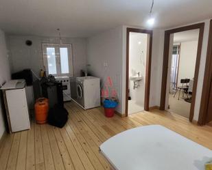 Apartament en venda en León Capital  amb Calefacció i Moblat