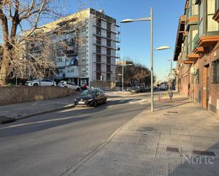 Außenansicht von Residential zum verkauf in Coslada