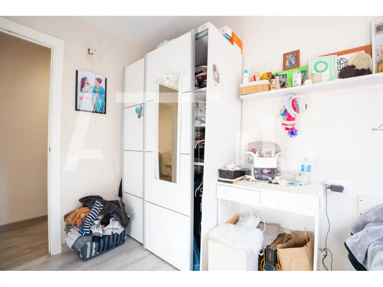 Habitación de Piso en venta en Sabadell con Aire acondicionado, Calefacción y Trastero