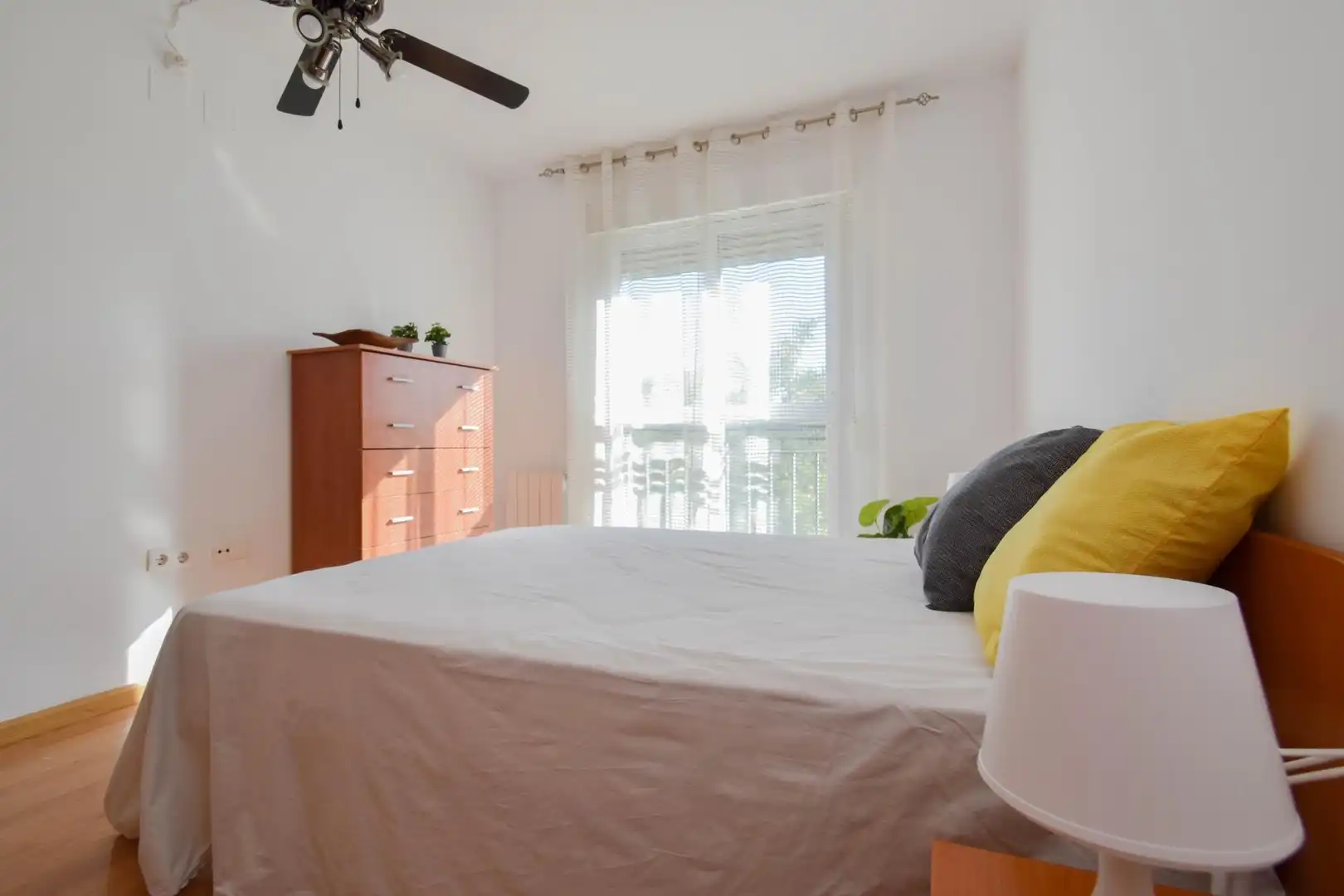 Habitación de Piso en venta en Atarfe con Aire acondicionado, Calefacción y Trastero