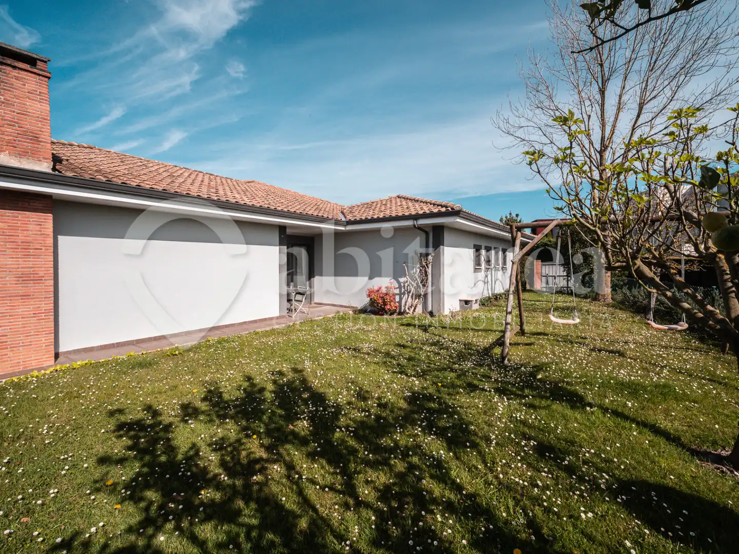 Vista exterior de Casa o chalet en venta en Piélagos con Calefacción, Jardín privado y Parquet