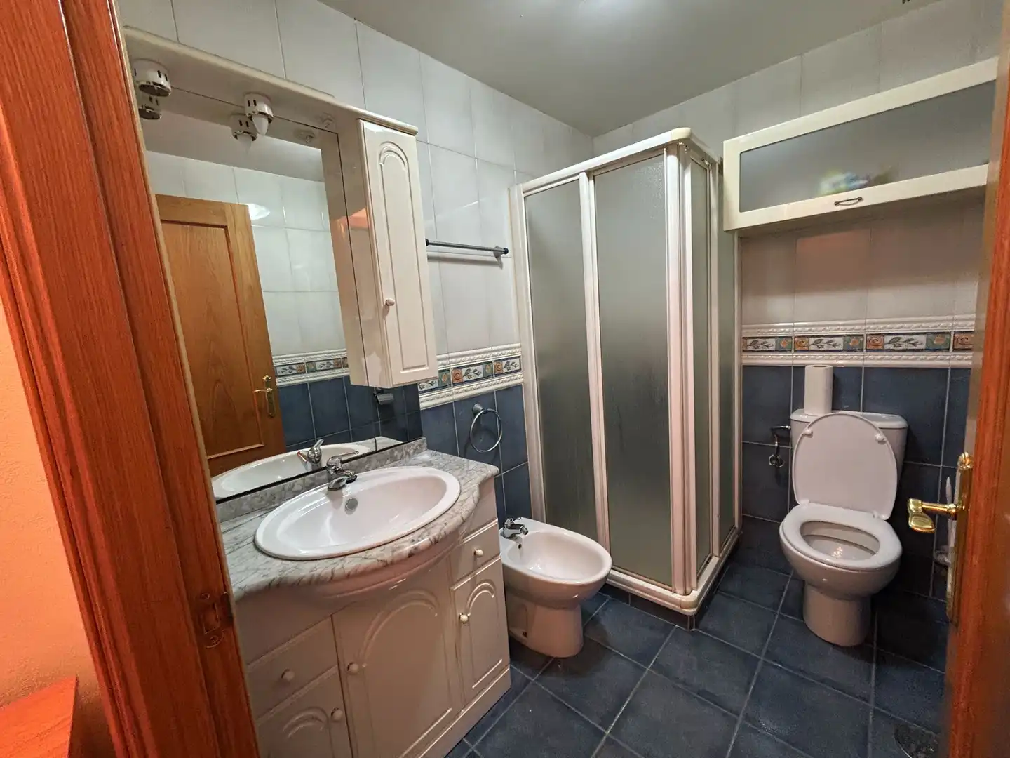 Badezimmer von Wohnung zur Miete in Ciudad Real mit Klimaanlage, Heizung und Terrasse