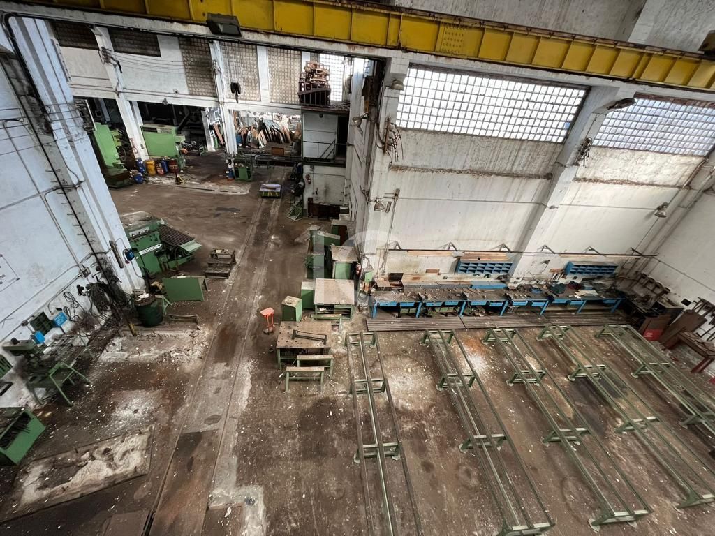 Industrial buildings for sale in Lamiako - Txopoeta