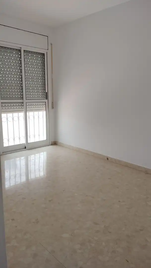 Wohnung zum Verkauf in N/A, -1, Loja