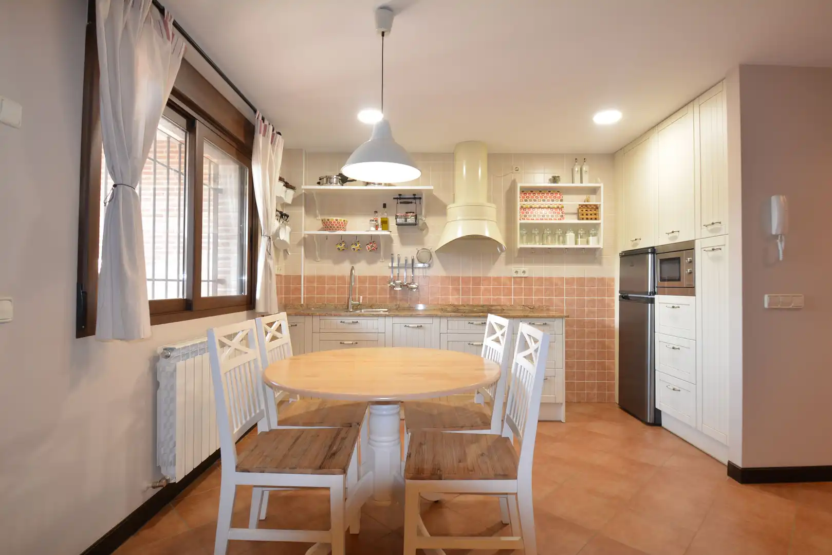 Küche von Country house zum Verkauf in Robledillo de Mohernando mit Klimaanlage, Privatgarten und Terrasse