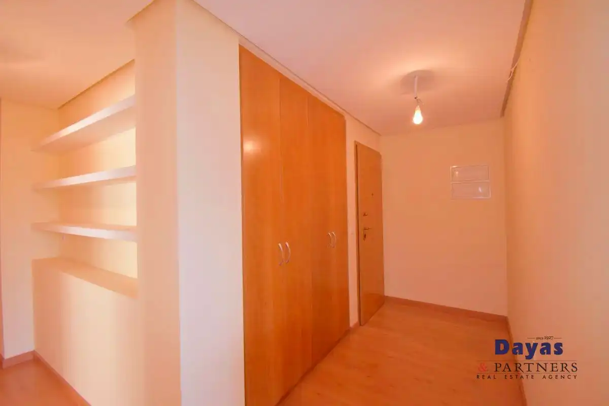 Dormitori de Apartament en venda en Centro