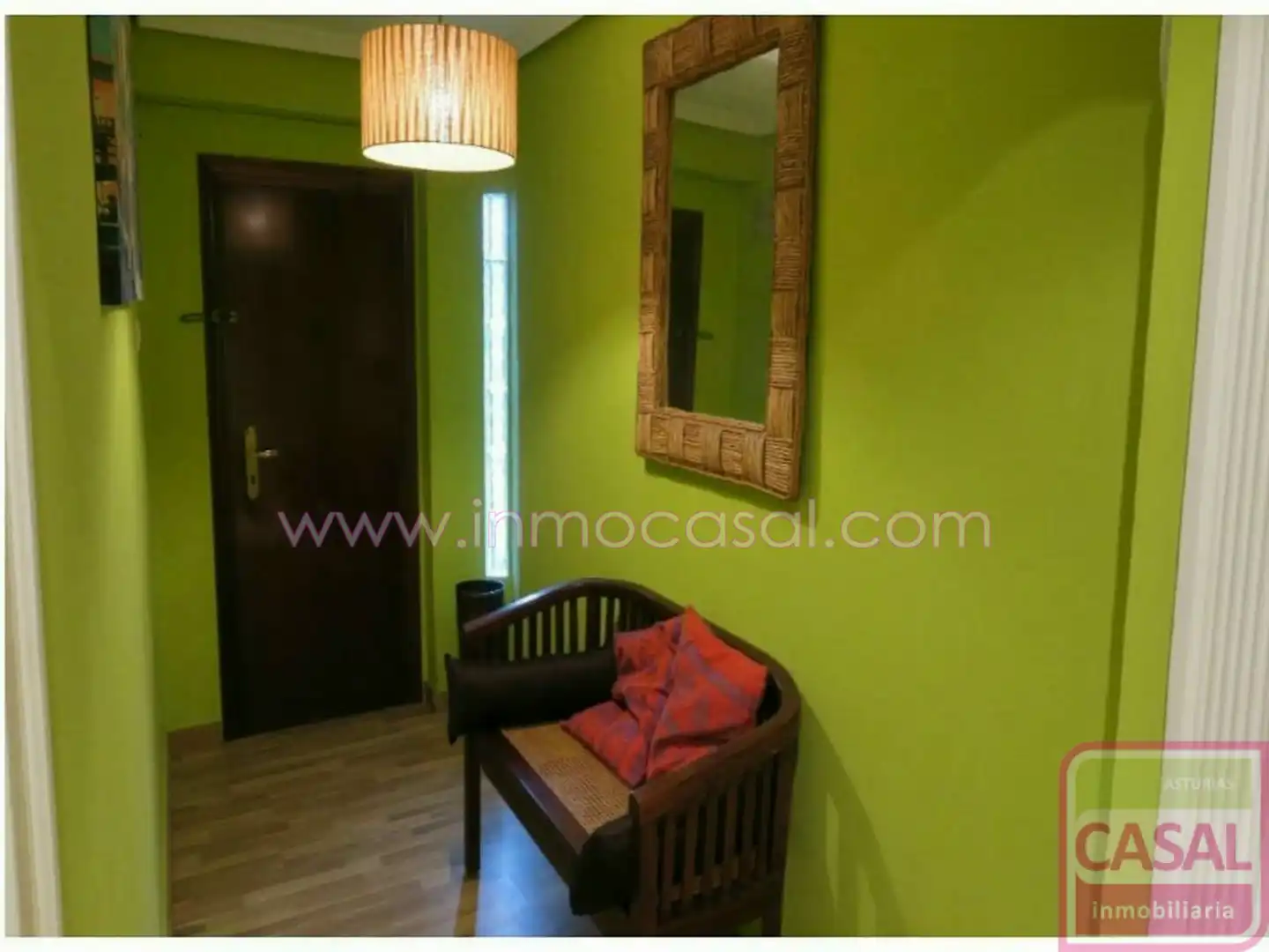 Piso en venta en Avilés con Calefacción, Trastero y Amueblado