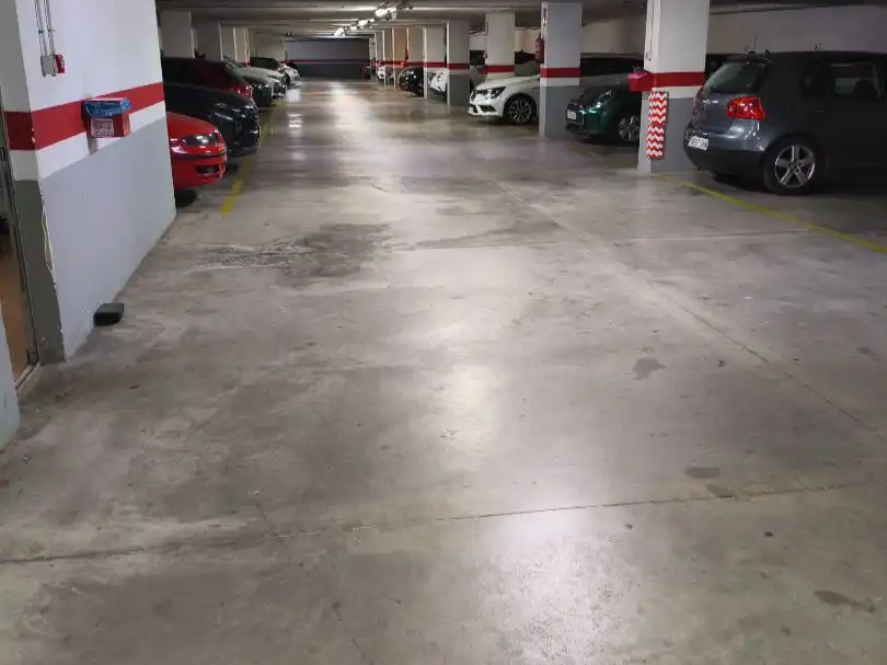Parkplatz von Garage zur Miete in Roquetas de Mar ciudad