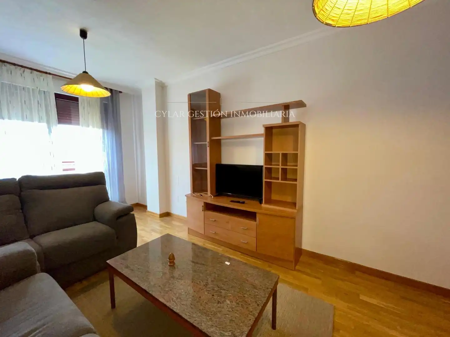 Sala de estar de Piso de alquiler en Salamanca con Calefacción, Parquet y Terraza
