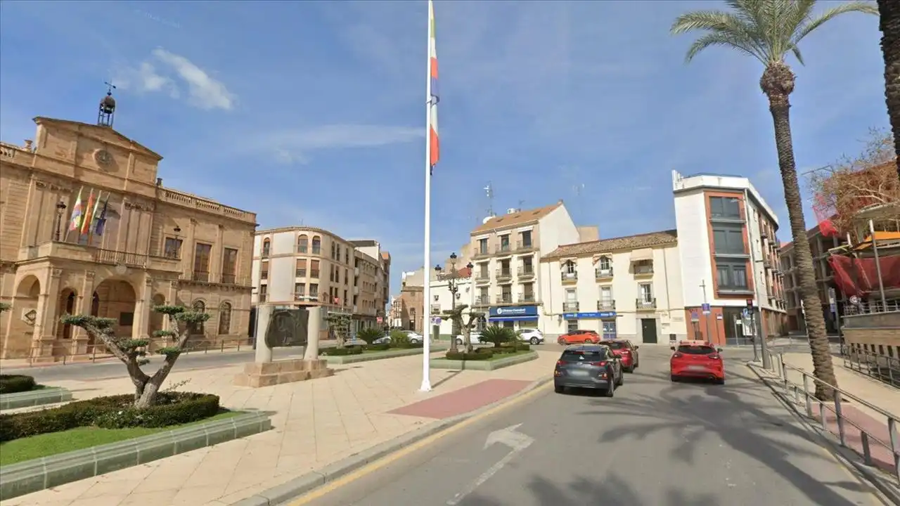 Vista exterior de Casa adosada en venta en La Paz - Las Américas