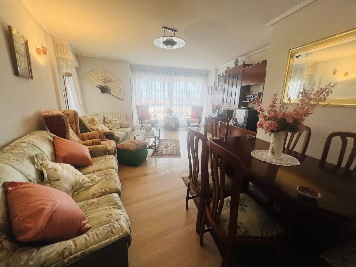 Wohnzimmer von Wohnung zum Verkauf in Colindres mit Heizung, Terrasse und Abstellraum