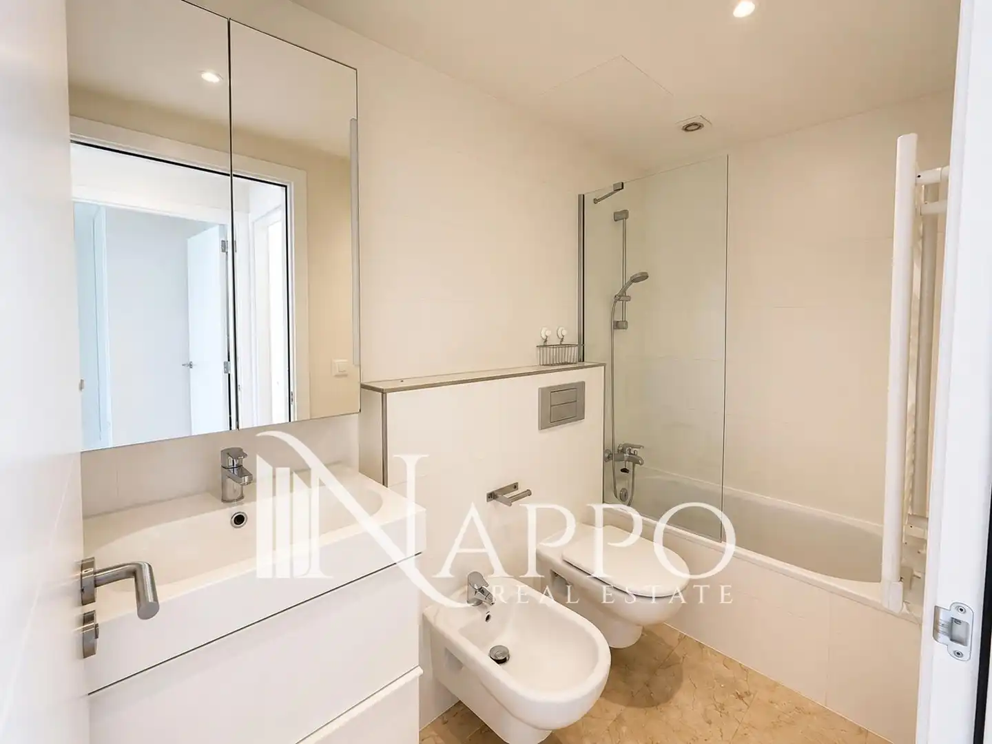 Piso con ascensor en venta en Caro, imagen 5