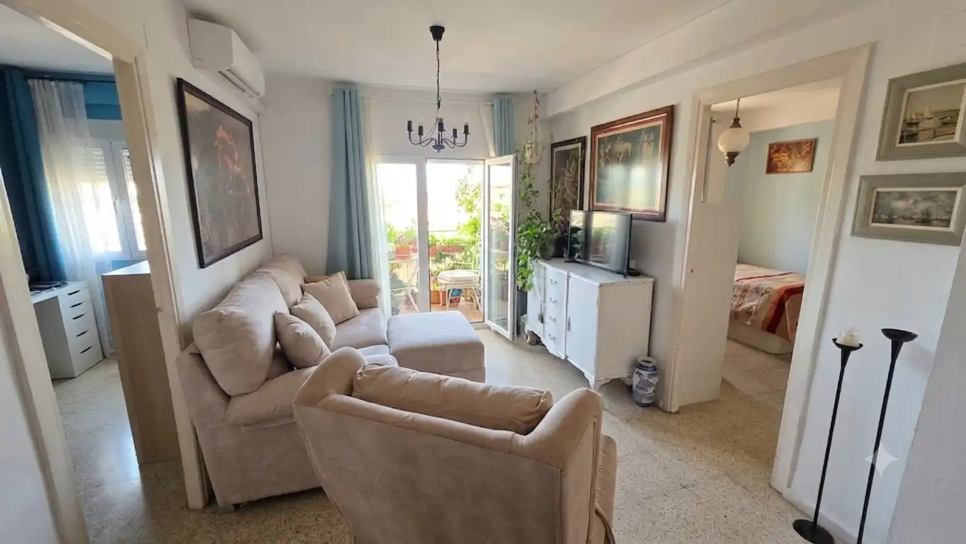 Sala de estar de Piso en venta en Málaga con Aire acondicionado y Terraza