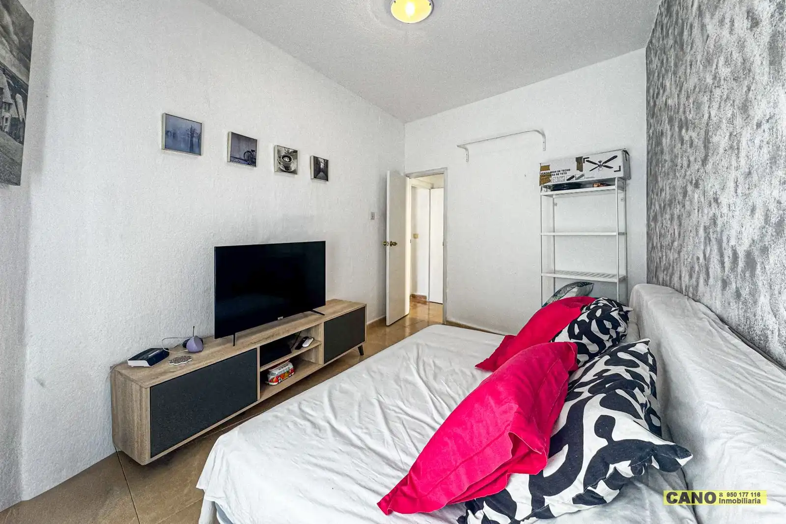 Dormitori de Casa o xalet en venda en Almería amb Terrassa
