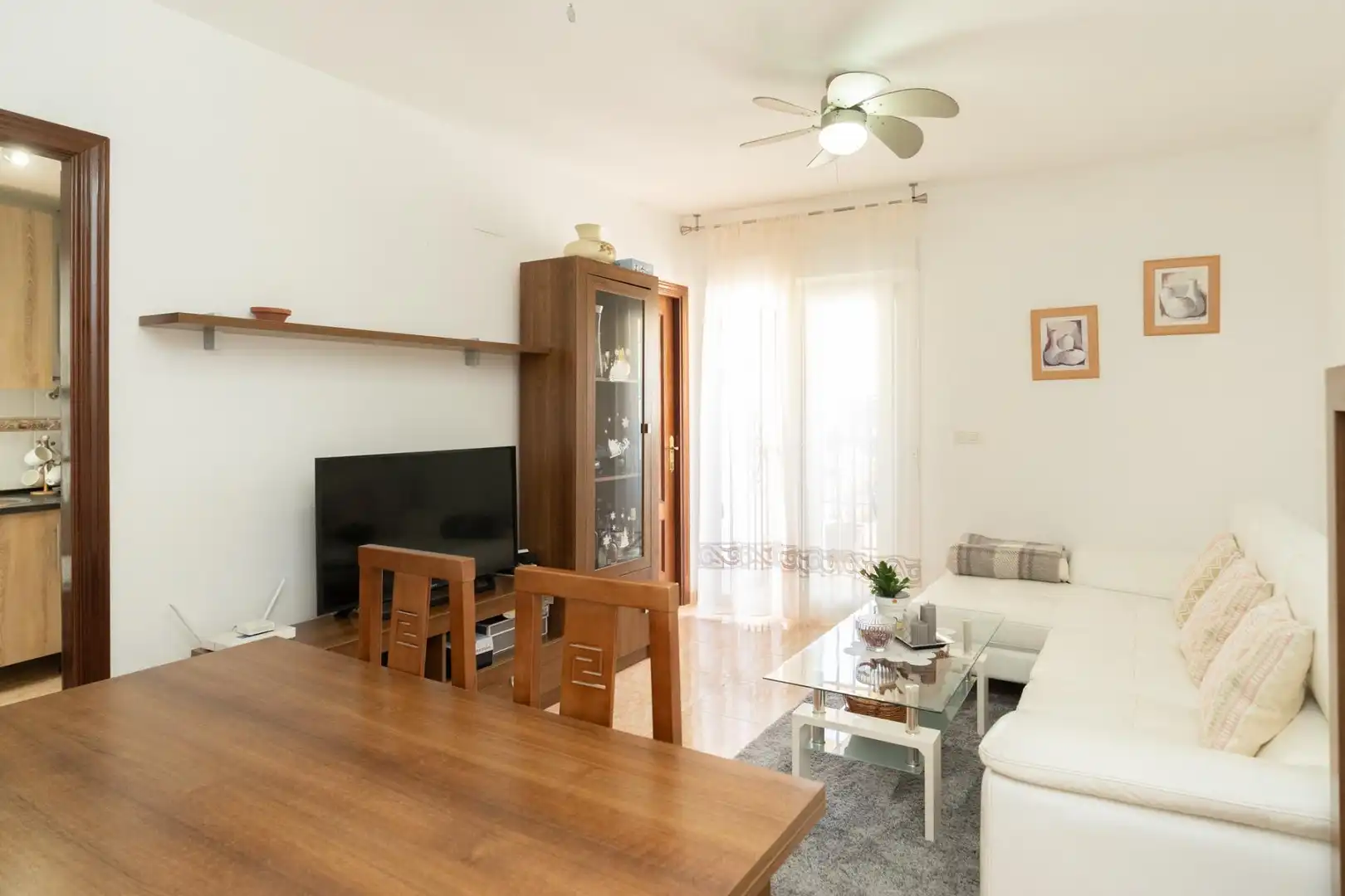 Sala de estar de Piso en venta en Gualchos con Terraza y Balcón