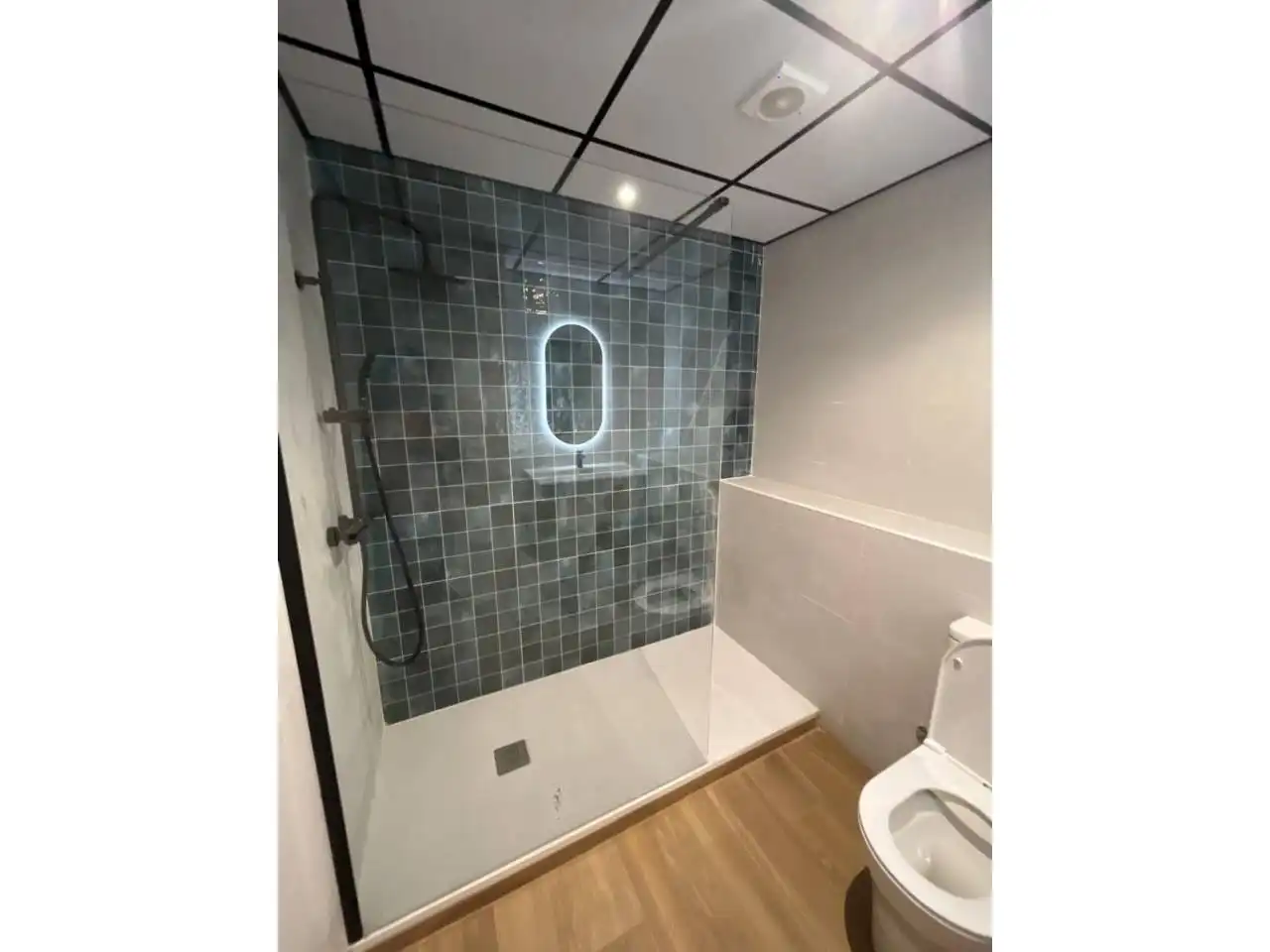 Badezimmer von Wohnung zum Verkauf in Castellón de la Plana / Castelló de la Plana mit Klimaanlage, Abstellraum und Möbliert