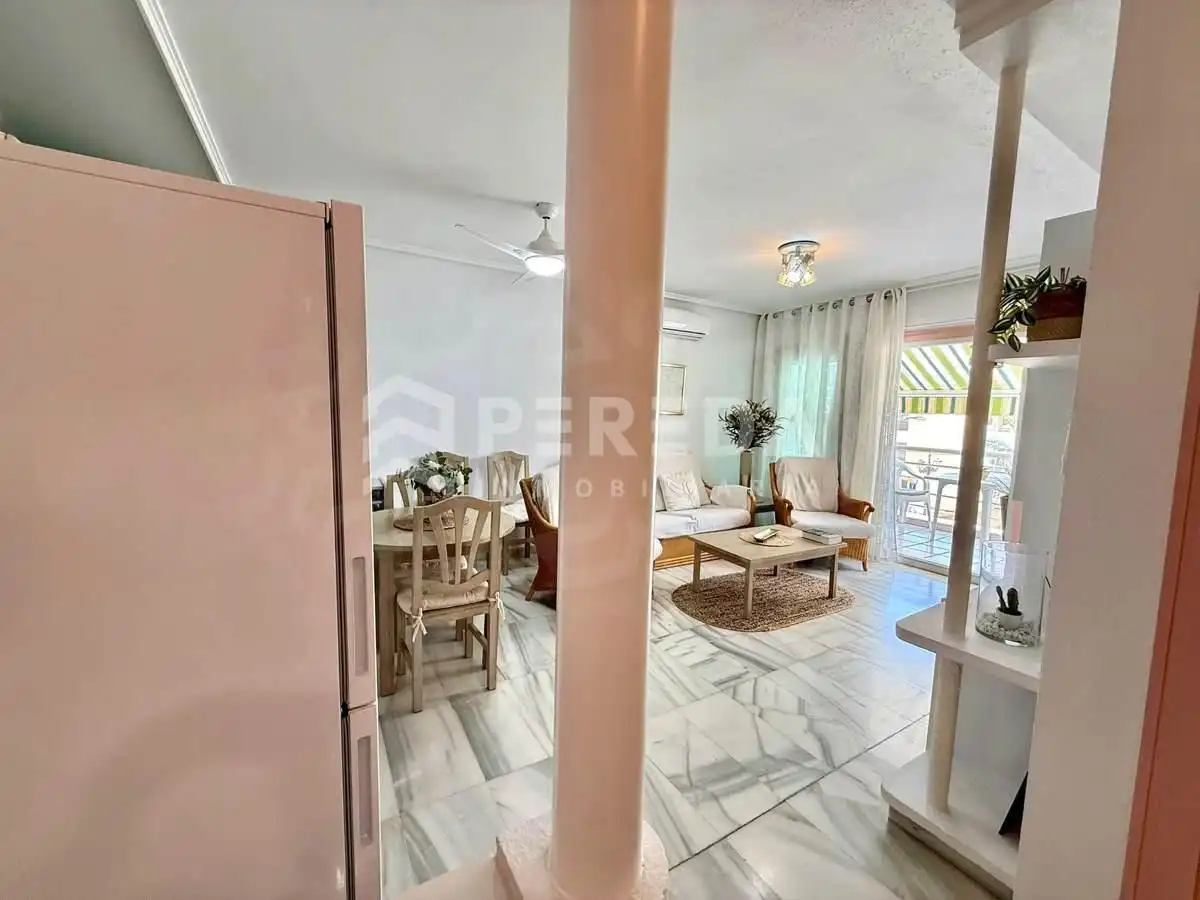 Habitación de Apartamento en venta en Roquetas de Mar con Aire acondicionado, Terraza y Amueblado