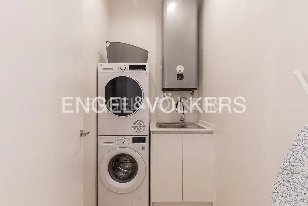 Kitchen of Flat for rent in Valencia  with Air Conditioner, Heating and Furnished