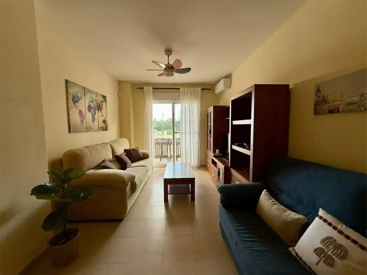 Sala de estar de Piso en venta en Almerimar
