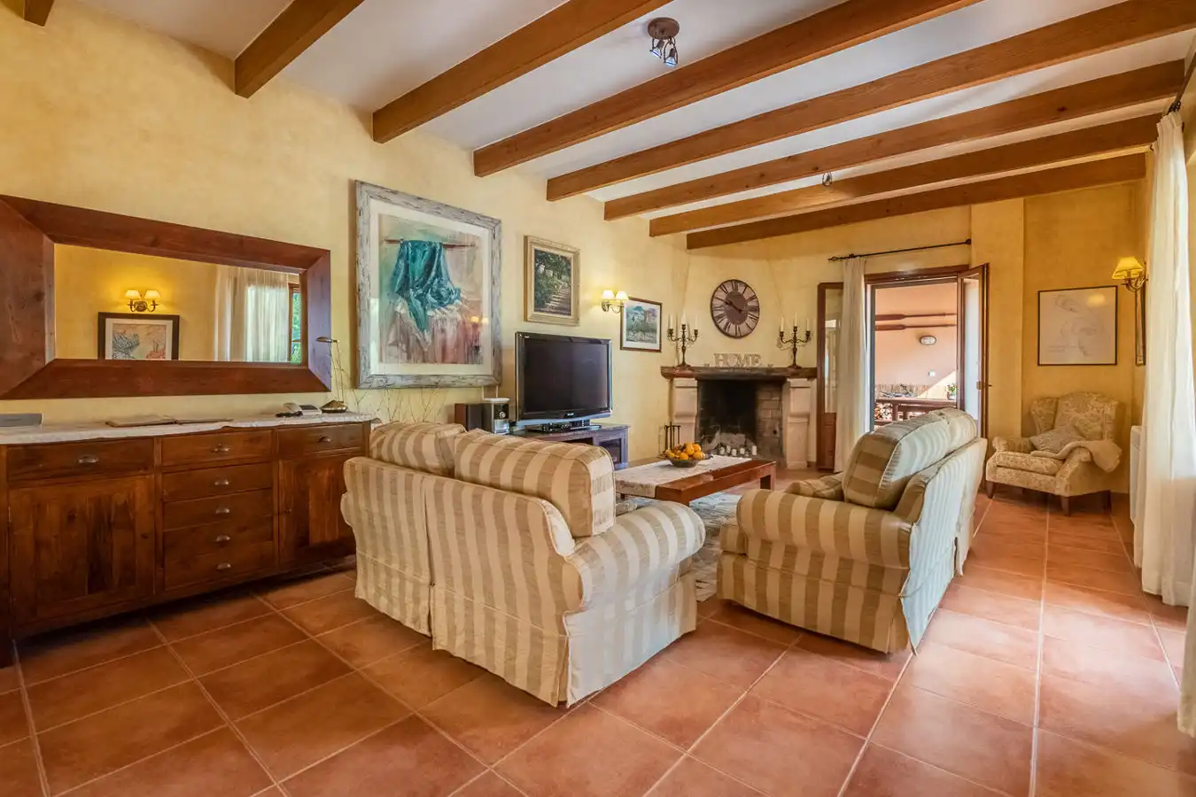 Country homes for sale in Deià