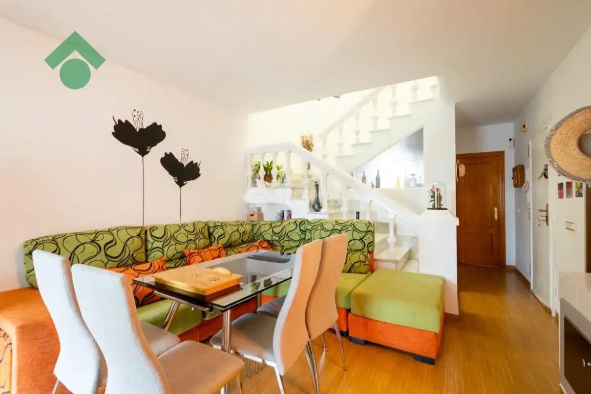 Esszimmer von Einfamilien-Reihenhaus zum Verkauf in Nueva Nerja