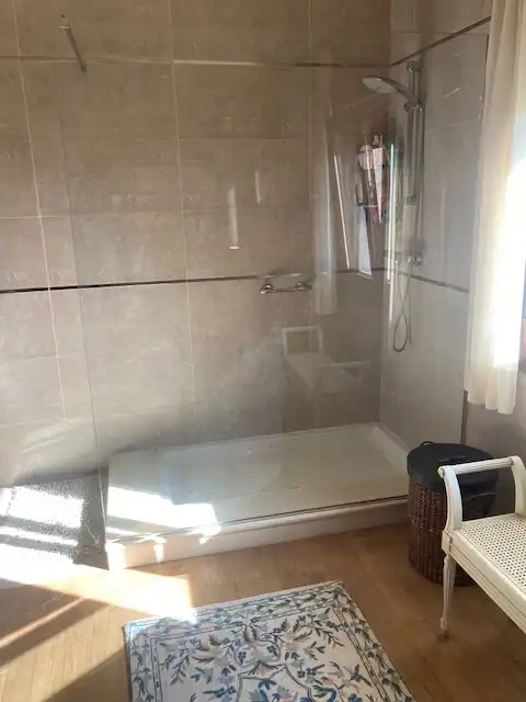 Baño de Casa o chalet en venta en Carballo con Calefacción, Jardín privado y Parquet