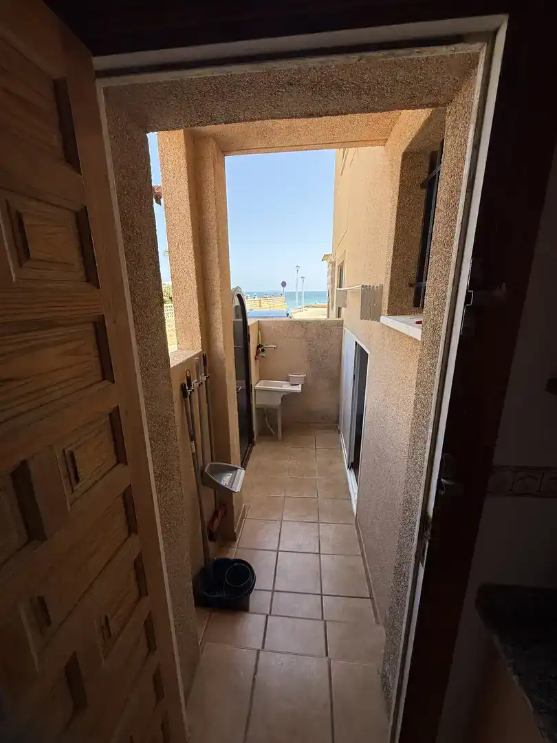 Terrassa de Dúplex de lloguer en La Manga del Mar Menor amb Piscina, Moblat i Balcó
