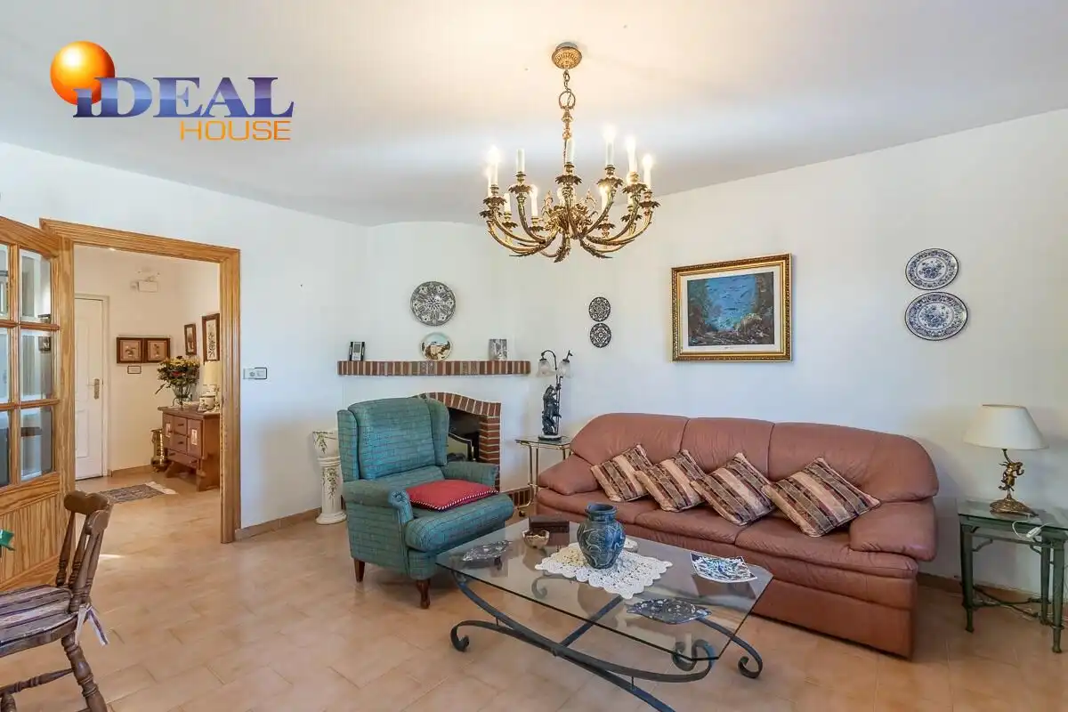 Detached house with pool for sale in Gójar, imagen 10