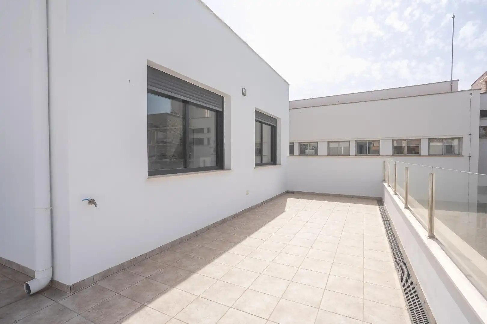 Terraza de Casa o chalet en venta en Almería con Aire acondicionado, Jardín privado y Terraza