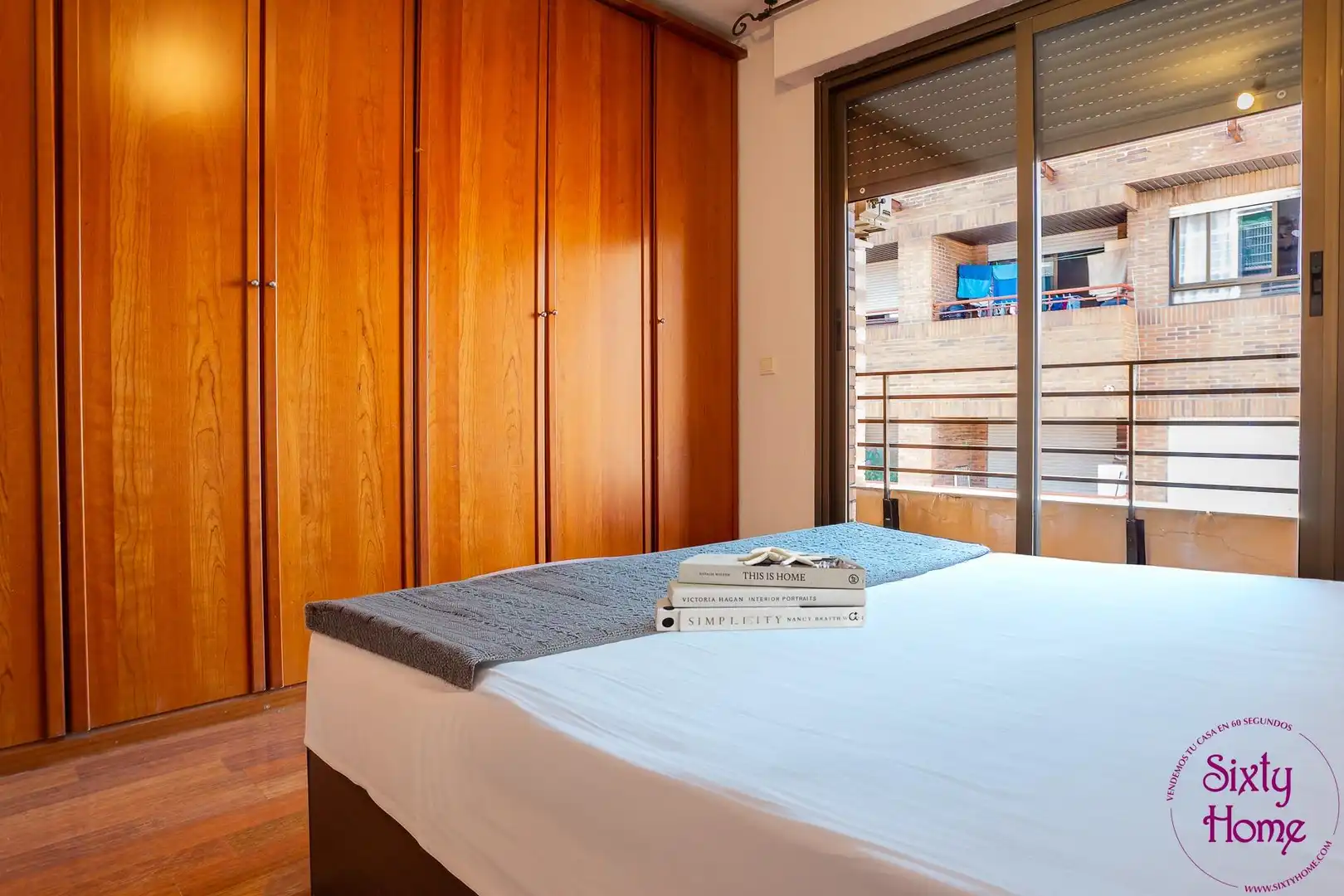 Bedroom of Flat for sale in Zaragoza  with Heating, Parquet flooring and Terrace