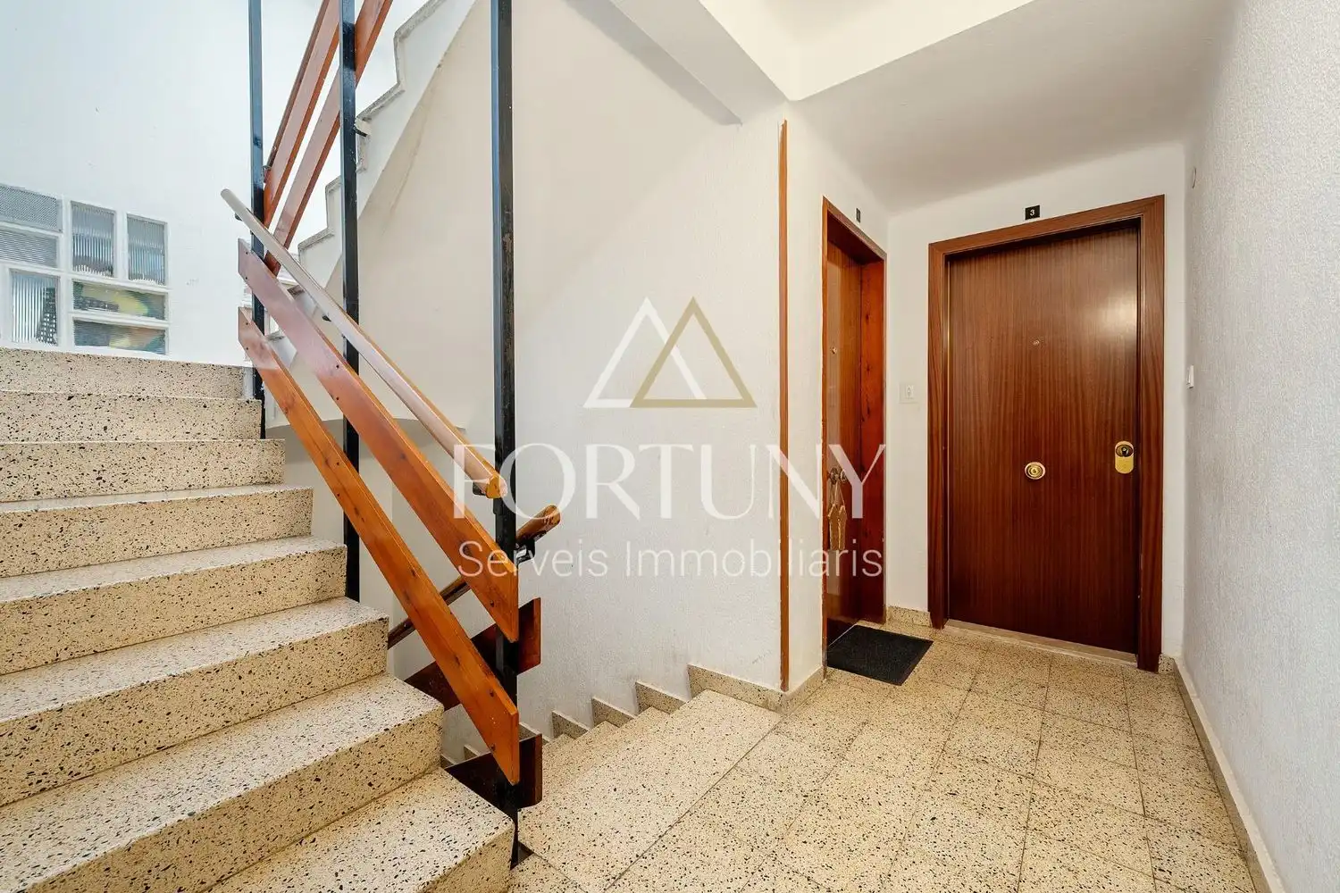 Flat with terrace for sale in Escultor Rocamora, imagen 3