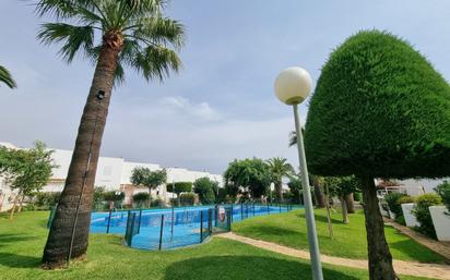 Piscina de Casa adosada en venda en Mojácar amb Aire condicionat, Terrassa i Piscina