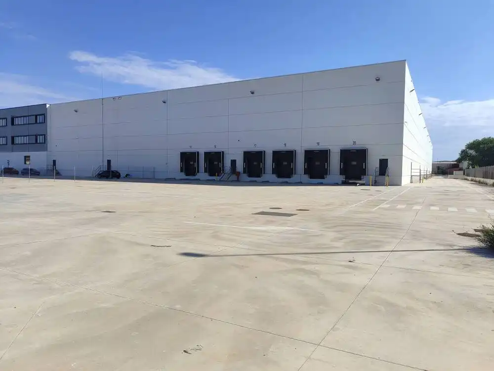 Exterior view of Industrial buildings for rent in Azuqueca de Henares