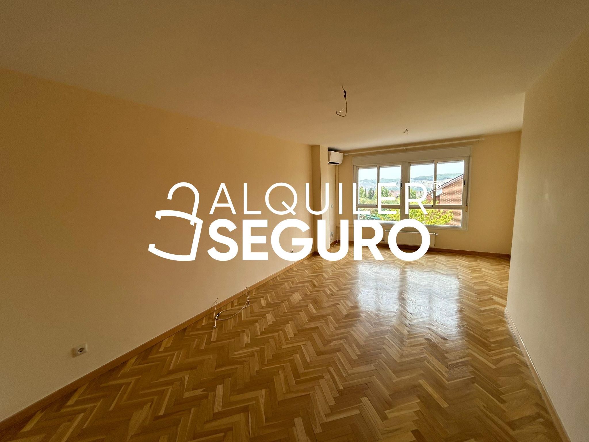 Exterior view of Flat to rent in Rivas-Vaciamadrid  with Air Conditioner, Heating and Swimming Pool