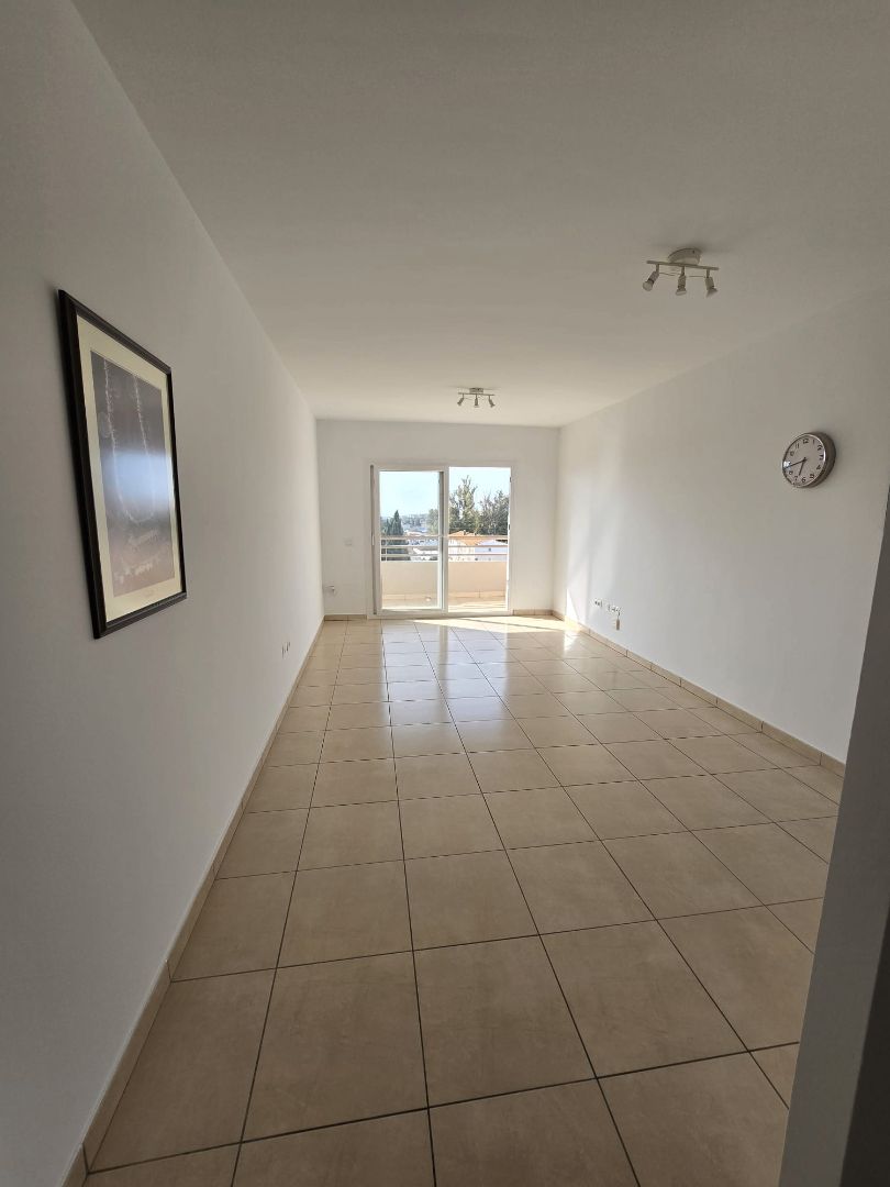 Flat for sale in Calle Sor Juana Ines de la Cruz, Rodeo Alto - Guadaiza - La Campana, Nueva Andalucía