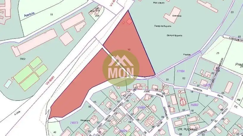 Terreny residencial en venda a Urbanizaciones