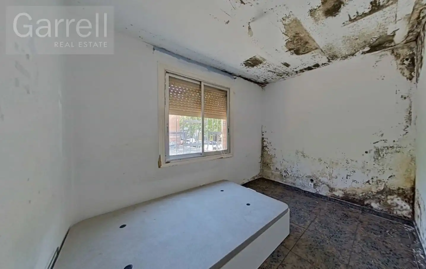 Habitación de Piso en venta en Badalona