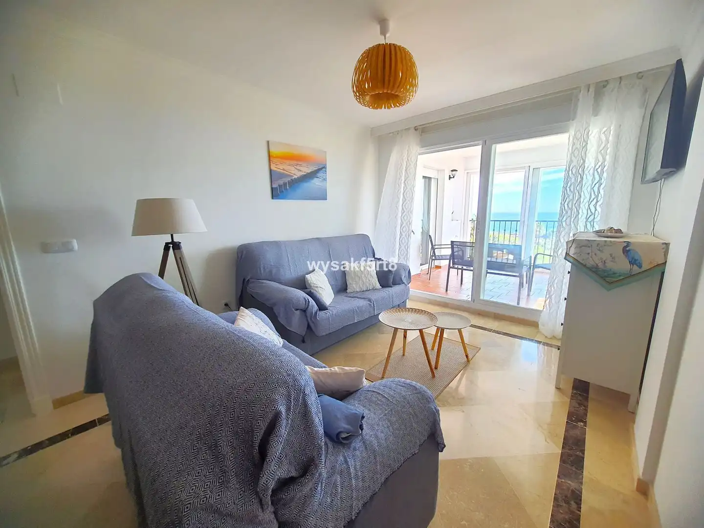 Piso con piscina en venta en Calle Aguamarina 12, imagen 2