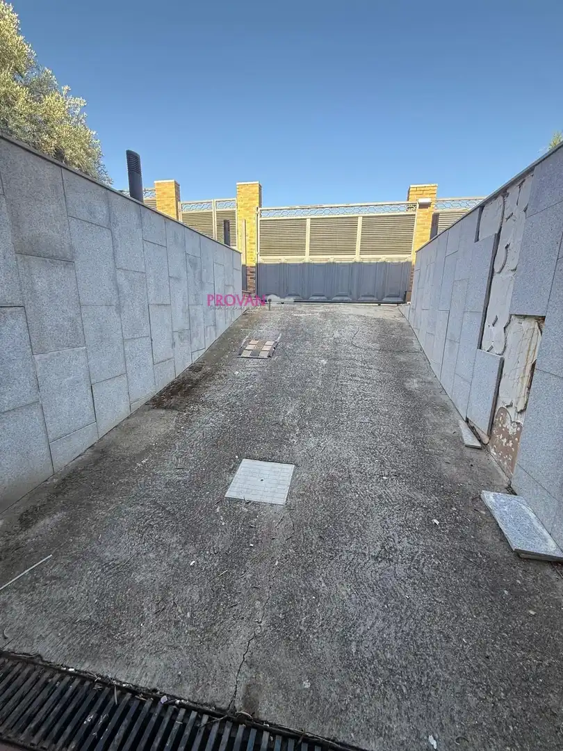 Parking de Casa o chalet en venta en Torres de la Alameda con Aire acondicionado, Calefacción y Terraza