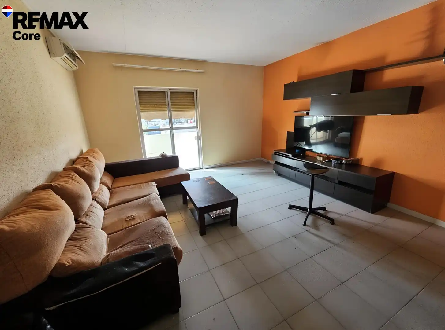 Sala d'estar de Local en venda en Almoharín