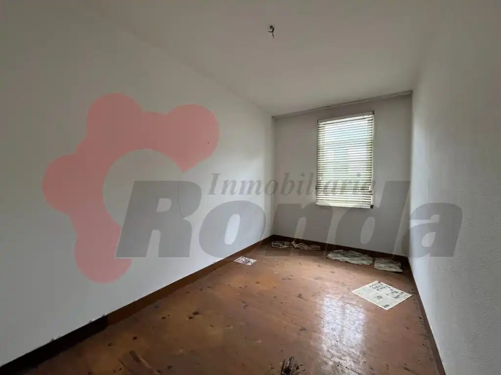 Dormitori de Casa o xalet en venda en Lugo Capital